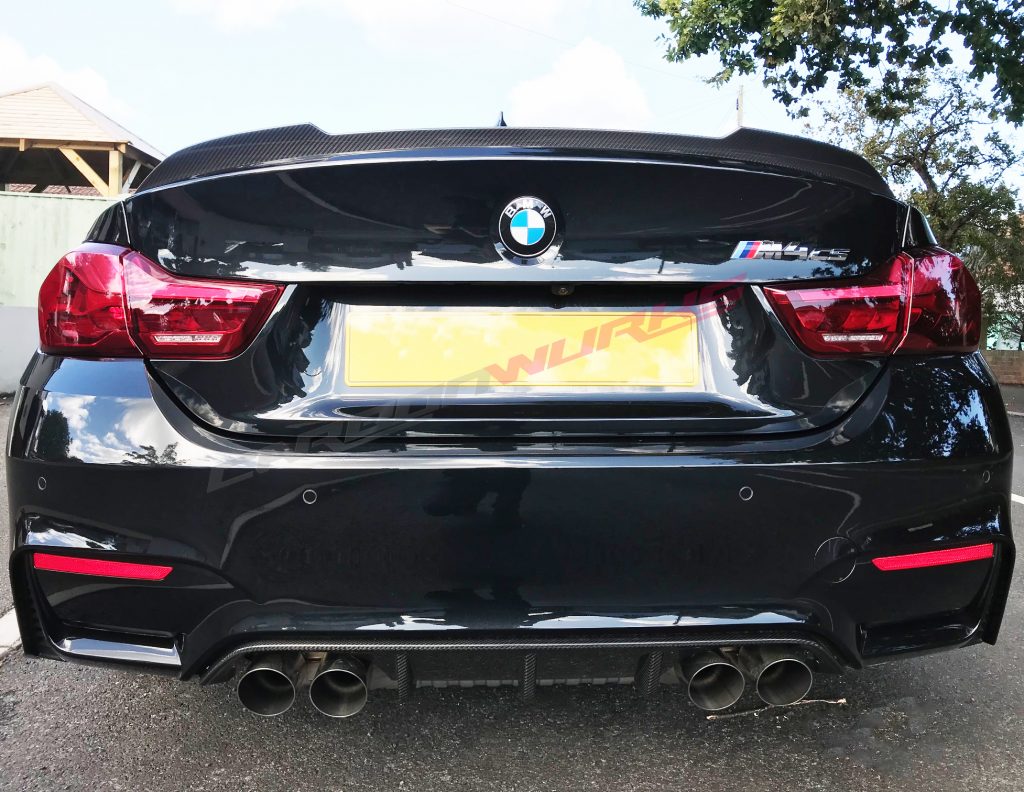 M4 Cs Rear BMW M4