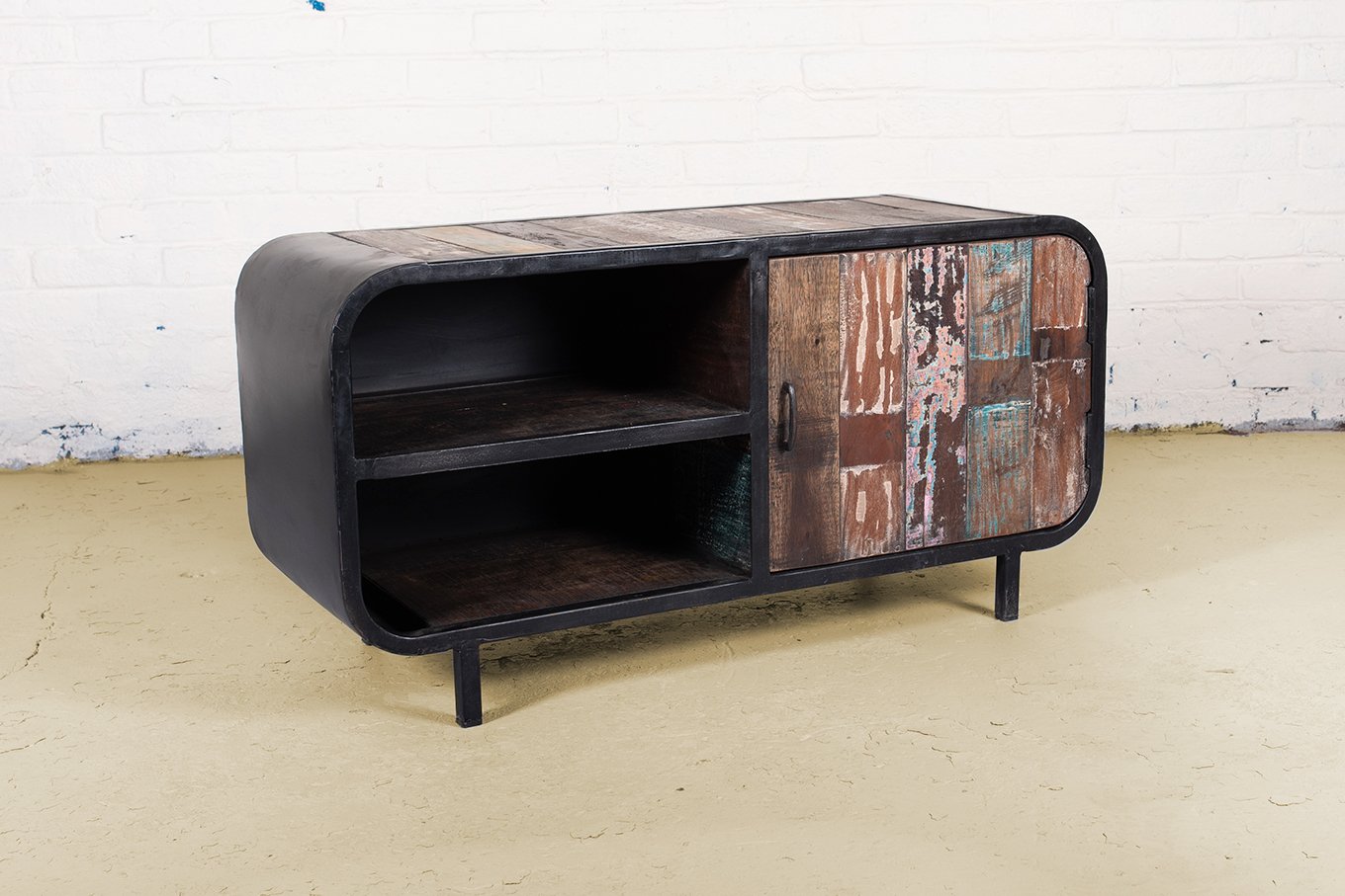 CS00144C_HELSINKI_Media_Unit