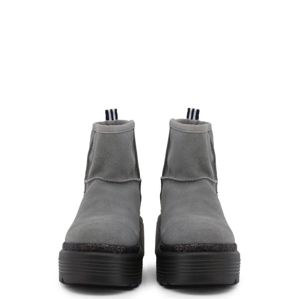 0f51279819afff086b2630d2b770bc61