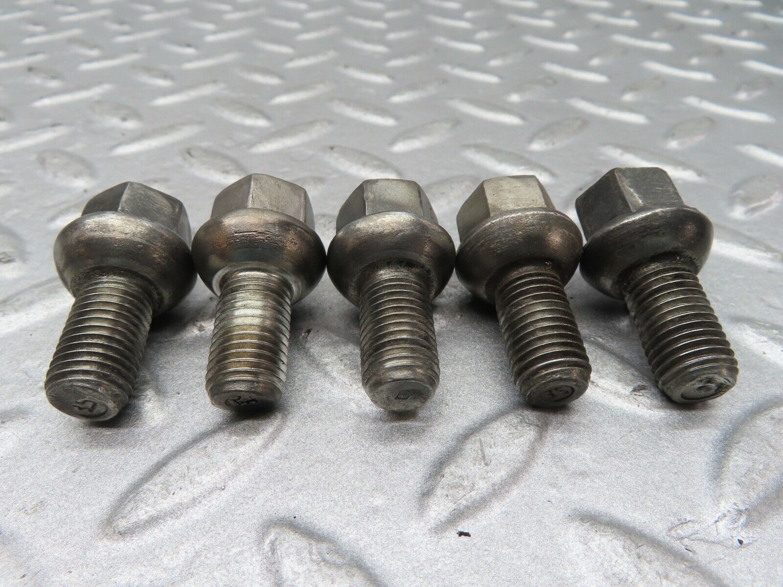 57_25d16db1-691c-4be7-a371-bbd66159dd1e