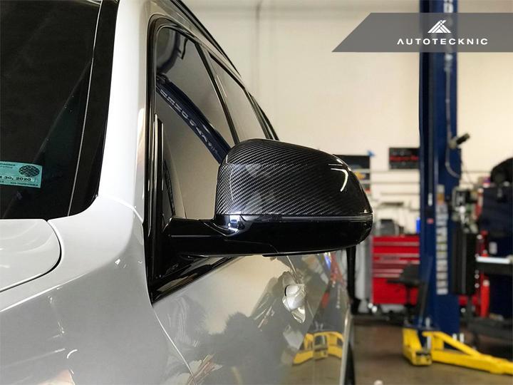 G01_Dry_Carbon_Mirror_720x_1b598495-1317-4922-b32d-234dcedaa083