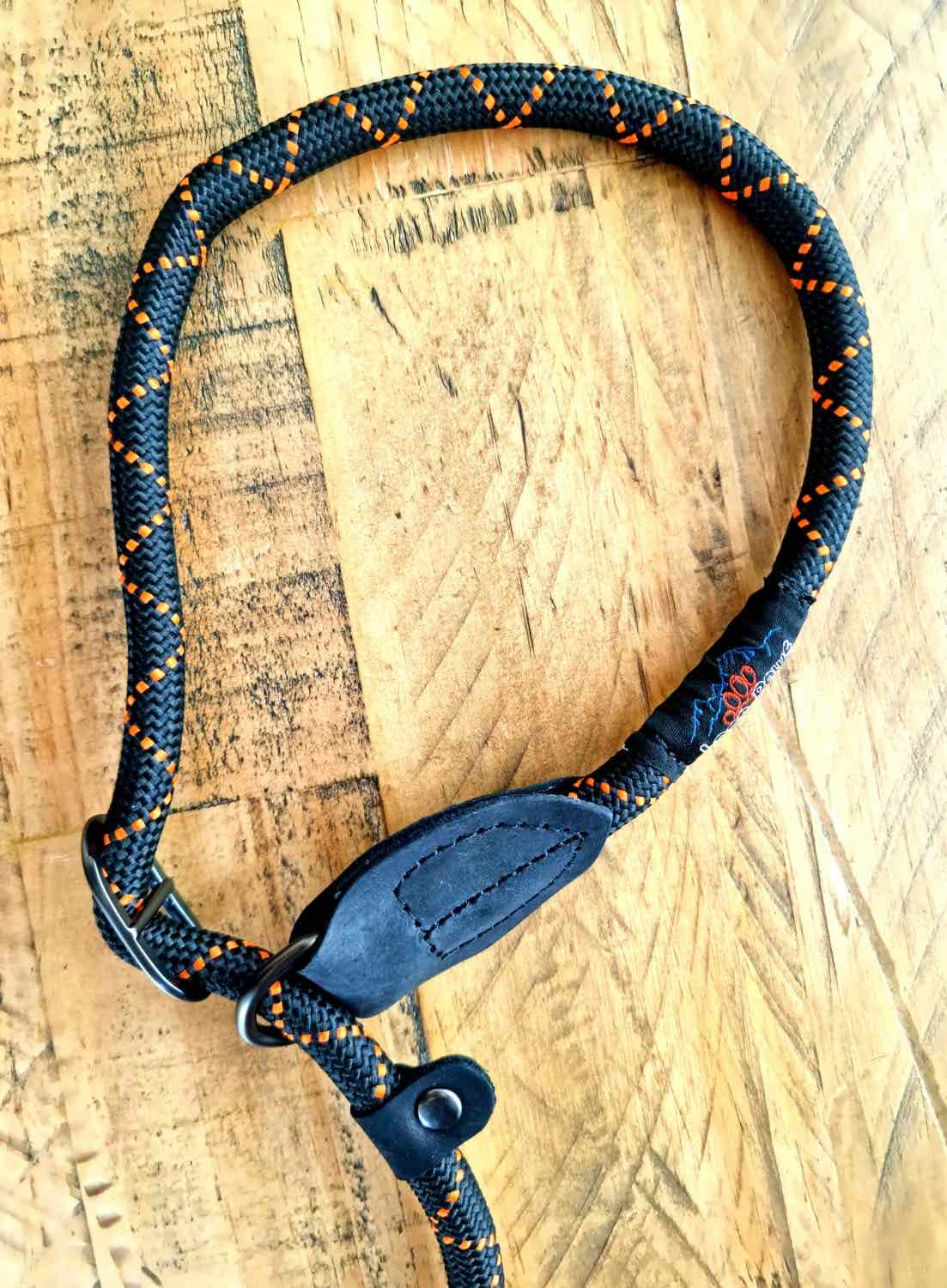 LongPaws-RopeSlipLeash-BlackOr-069