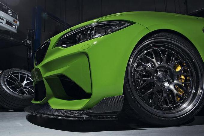 rkp_f87_m2_carbon_gp_lip_8