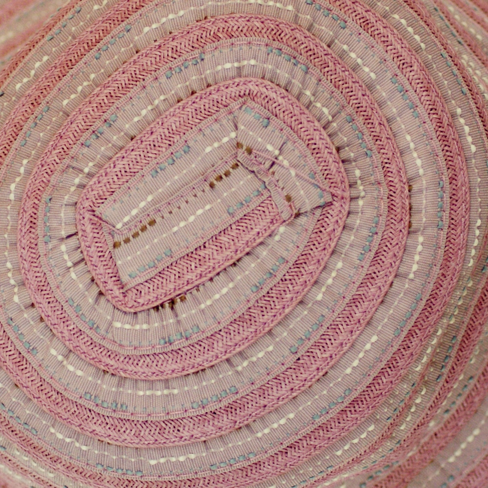 mauve-ribbon-hat-swatch-100
