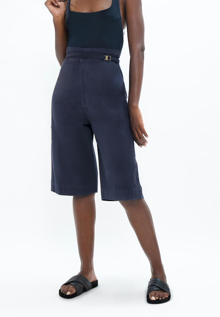 ZALORA-FLORENCE-KNEELENGTHPANT-SUMMERNIGHT-4