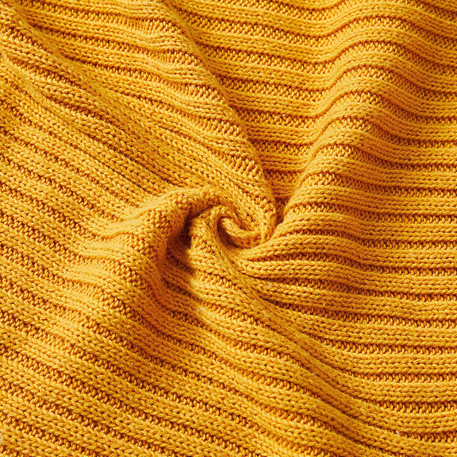 throw-cable-knit-throws-6_8ea7e4c7-027a-497f-9af5-4a346d3815cc