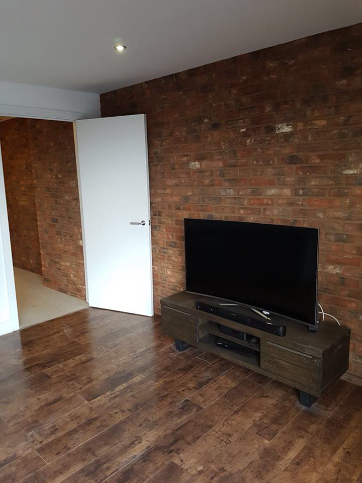 22687761_1877559789240971_1689634292815321210_n