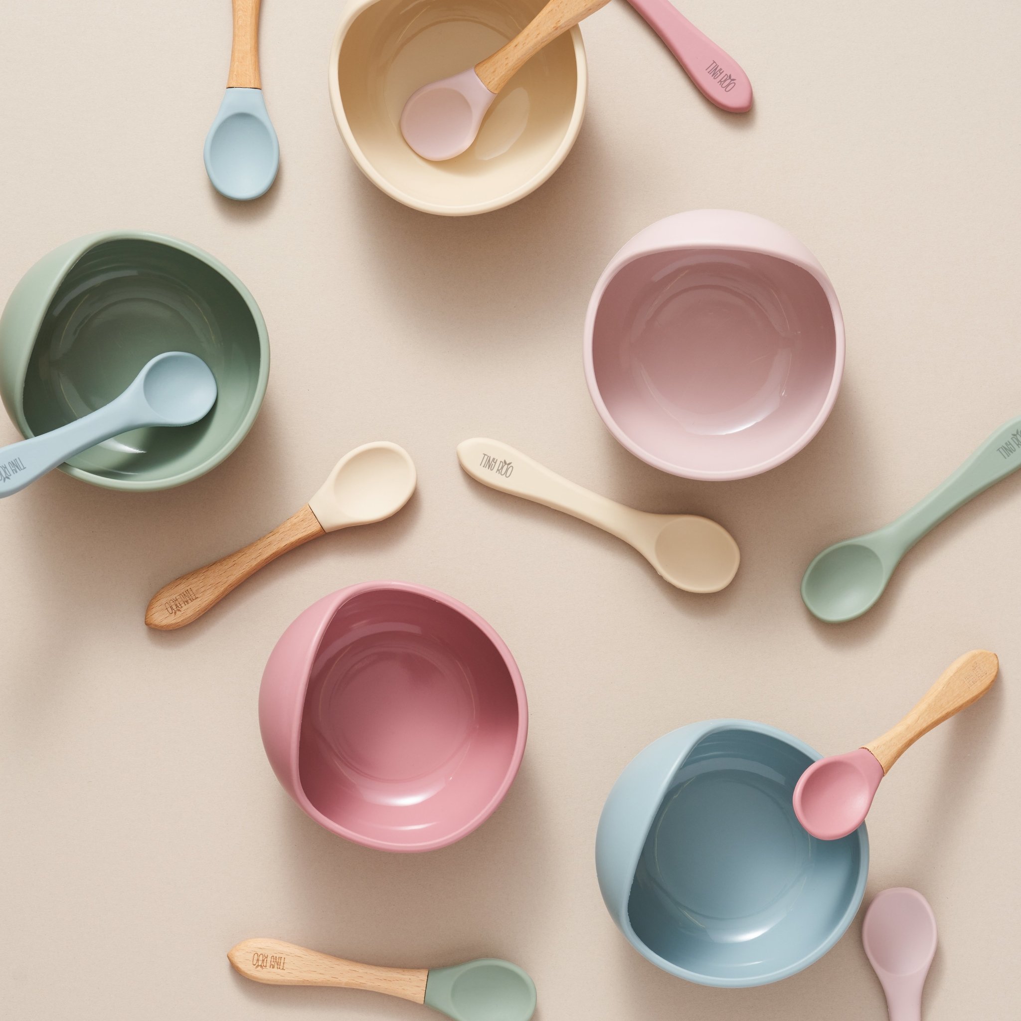 silicone-suction-bowl-and-spoon-set-152080