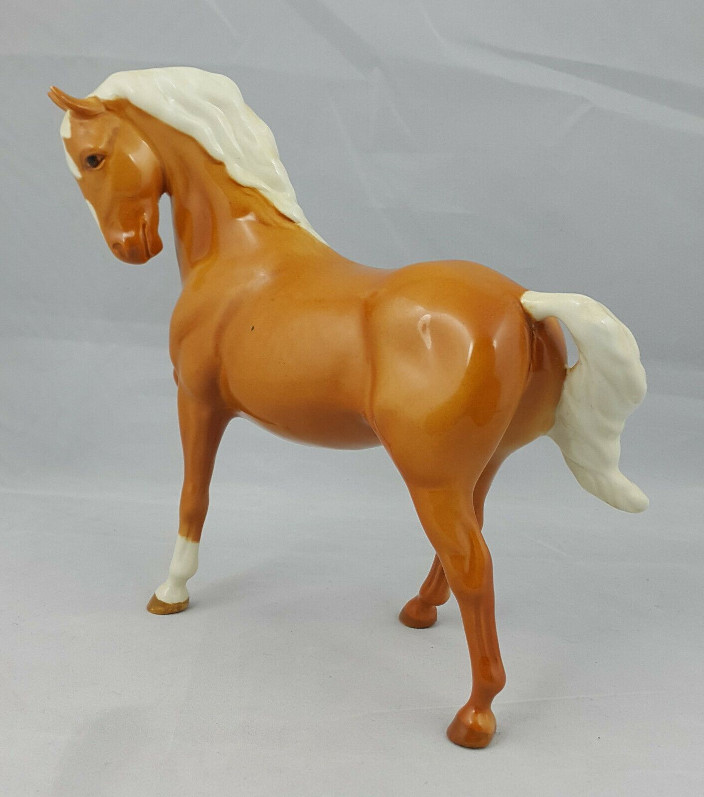 5ec65c5944f761112acedd00