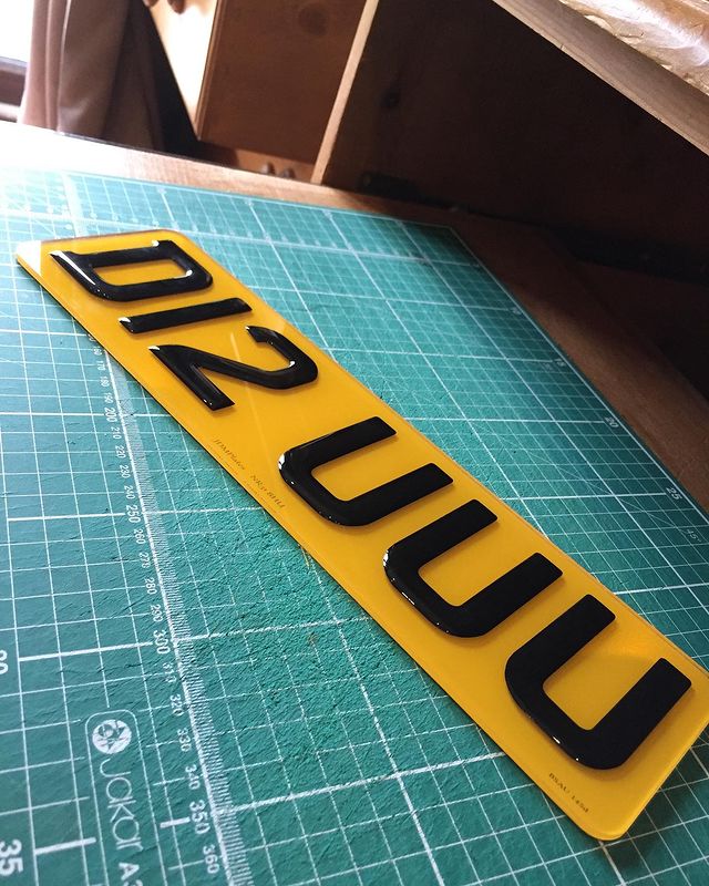 Small-Gel-Import-Number-Plates