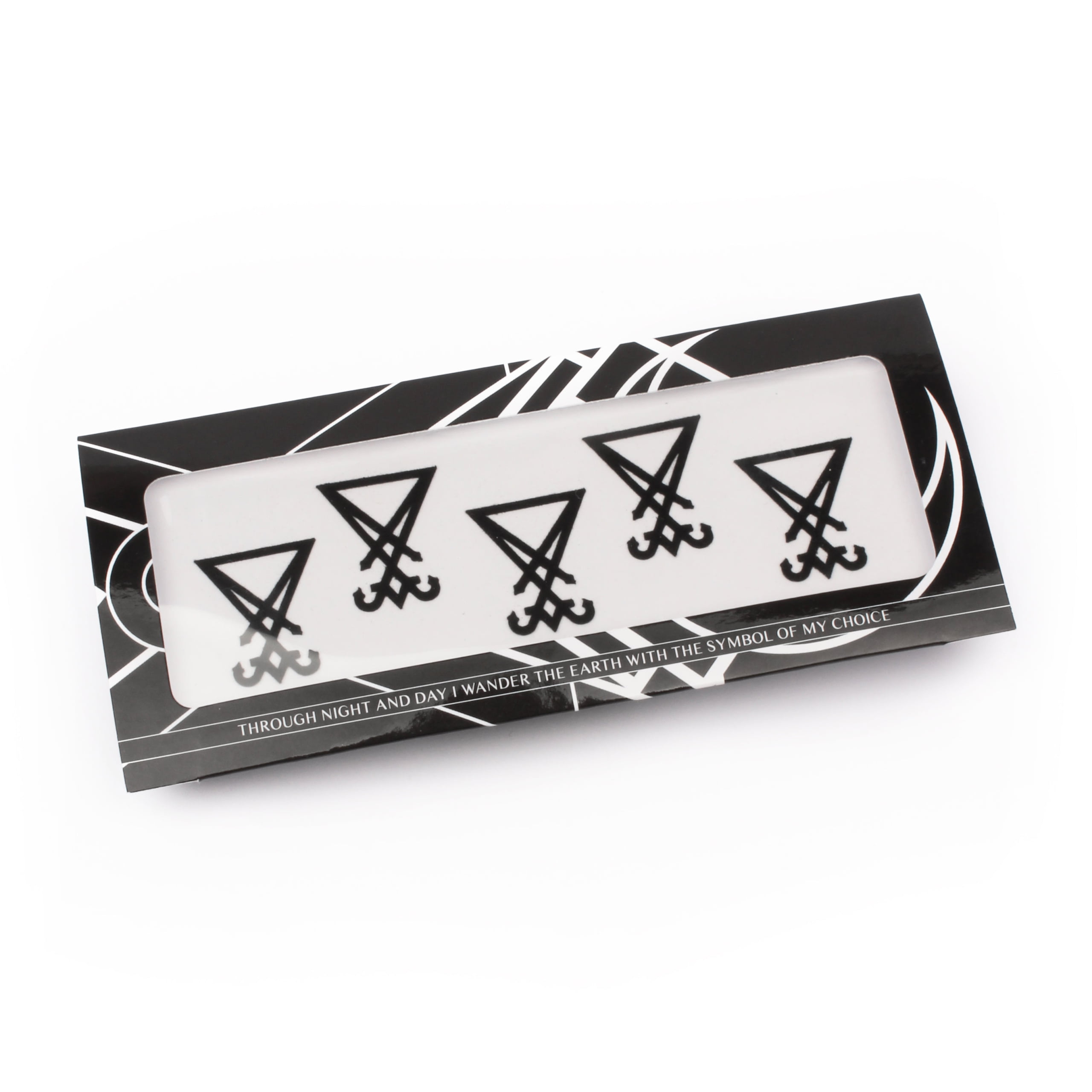 s700208494609851726_p290_i4_w2560