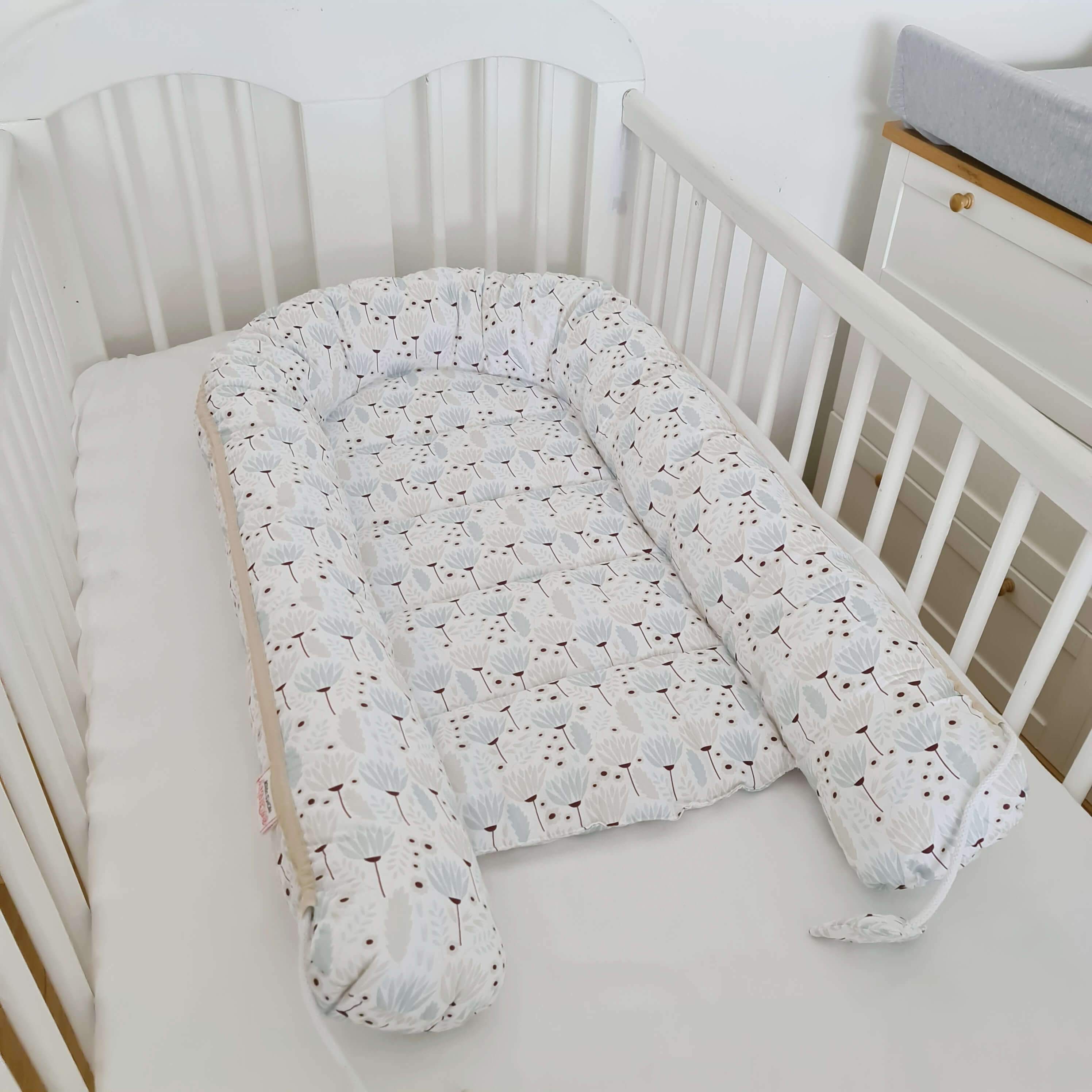 sleeppodnestcocoonevcushy_1