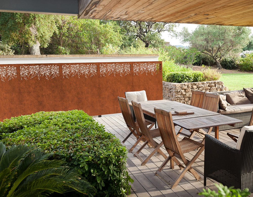 02b-Burst-Rear-Posts-Corten-Dining-Terrace-SG-2020-2