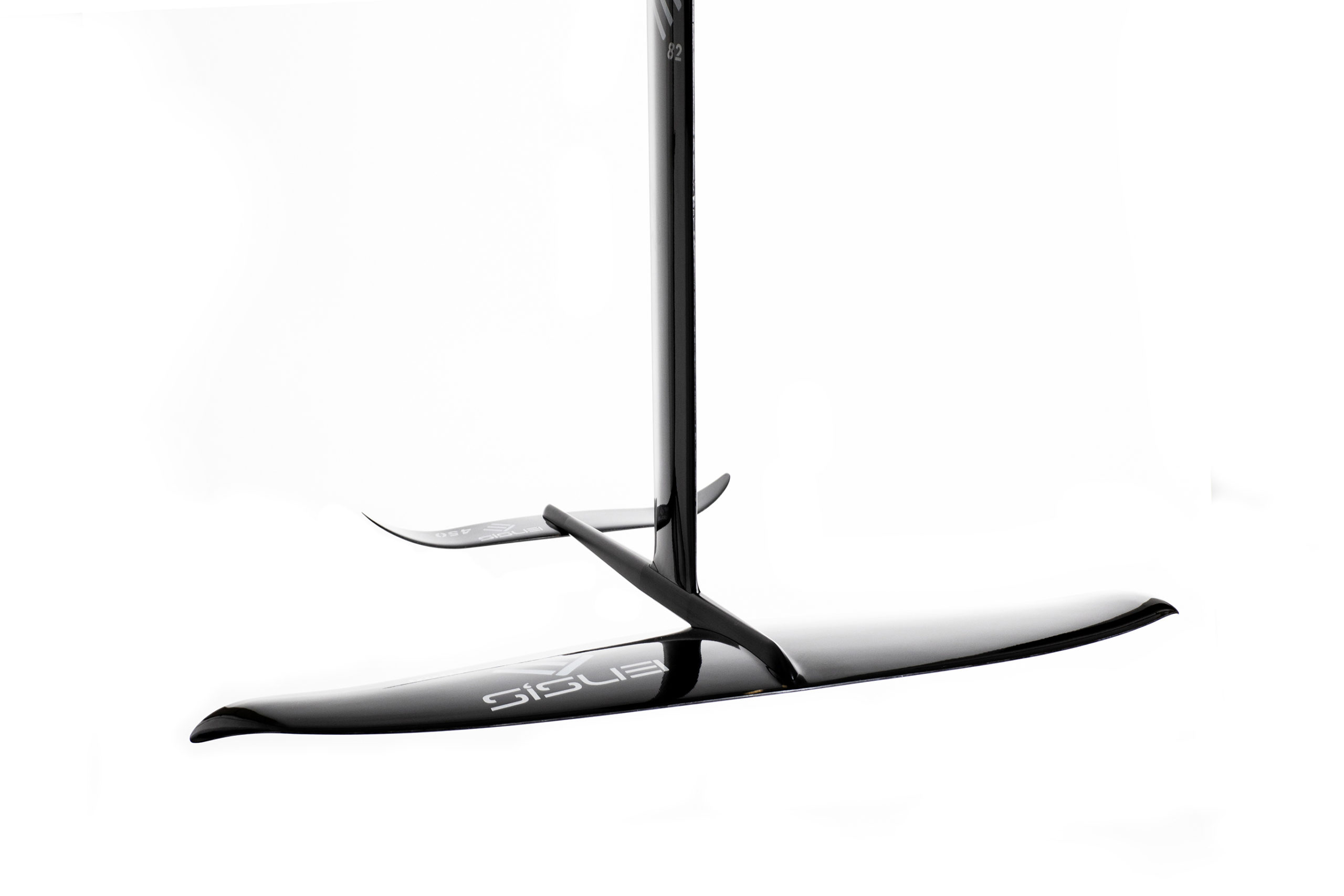 ENSIS-Pacer-Foil-2000-front-view-scaled