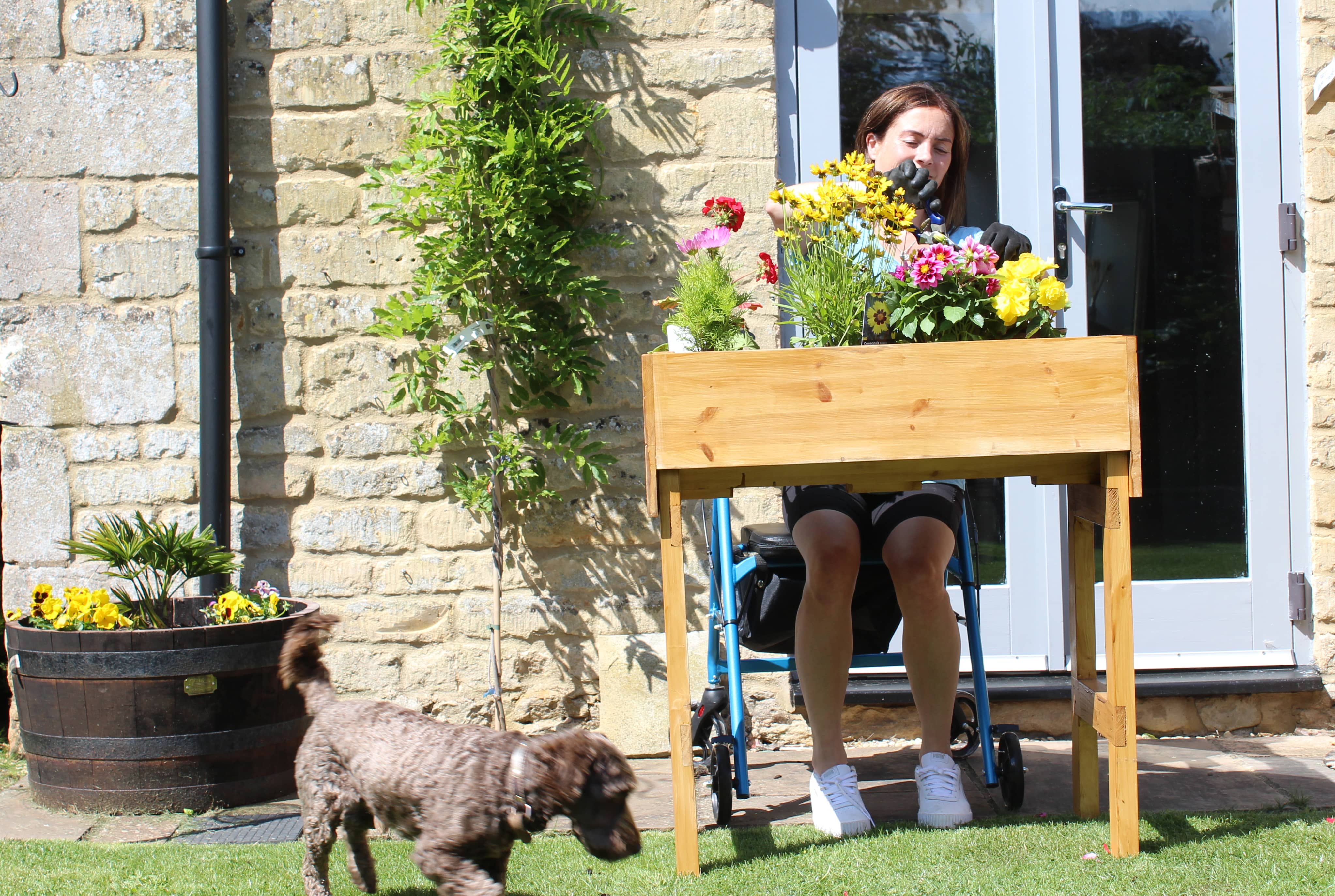 GardenPlanterLifestyle_1149d6a8-3265-4da4-b2e8-971f9fd7b4bd