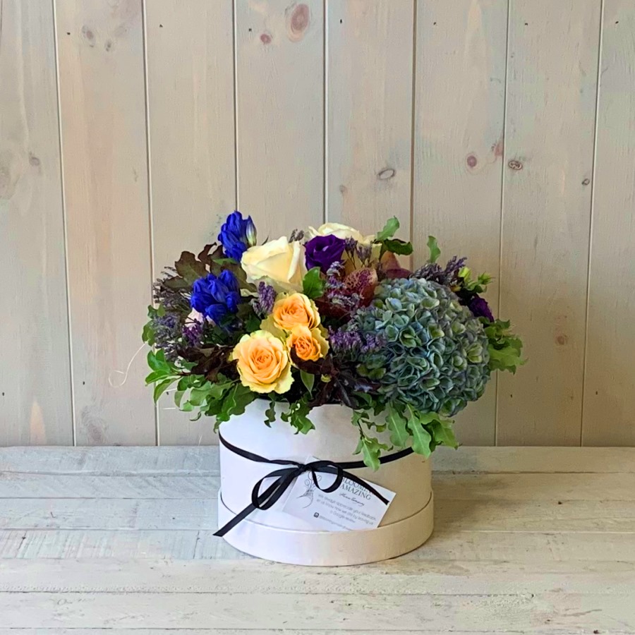 Hatbox-Flowers-in-Blues
