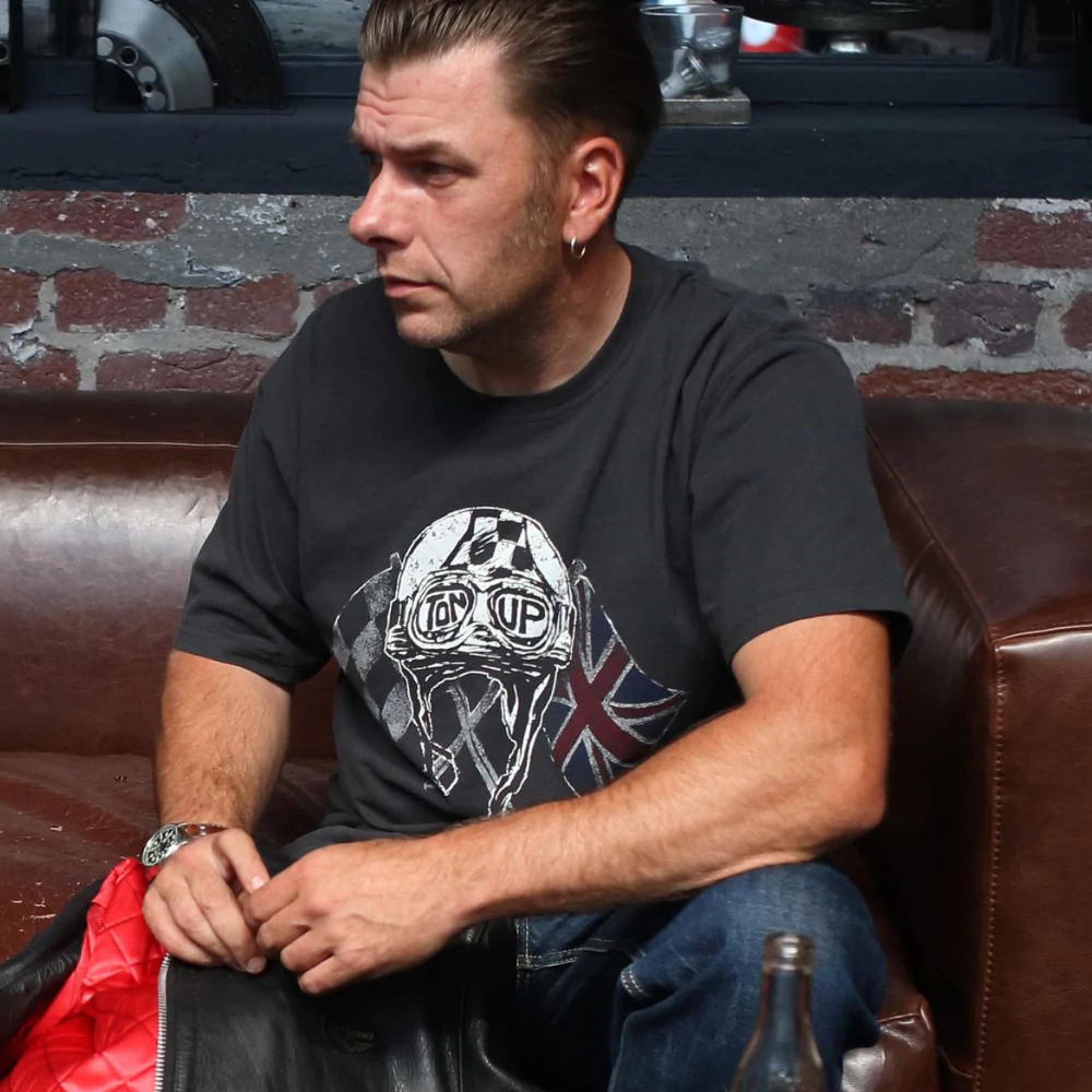 WebsiteProductShotwhenHelenisbeingselfish_11_1800x1800_df107441-180b-4918-8b9d-ce20b1454e39