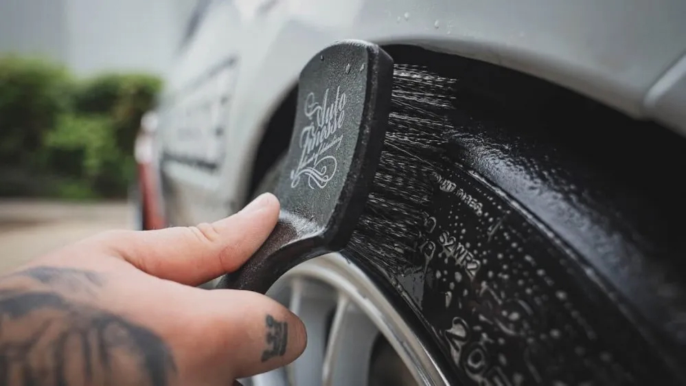 auto-finesse-rubber-scrubber-tyre-brush3
