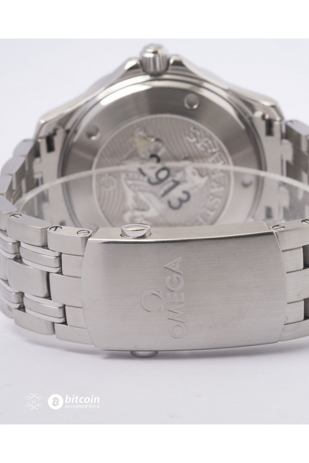 omega-seamaster-diver-co-axial-212-30-41-20-03-001-2017-p2209-9651_image