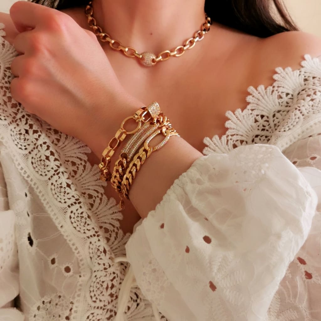 bellatrix-bracelet-155cm-gold-badge-3-for-2-chain-charm-dainty-bracelets-ezavision-339