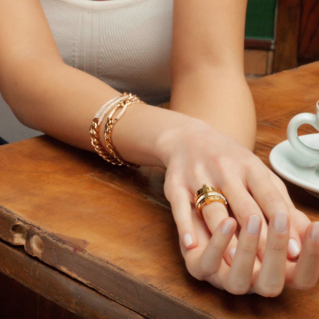 bellatrix-bracelet-155cm-gold-badge-3-for-2-chain-charm-dainty-bracelets-ezavision-418