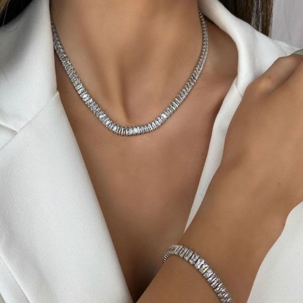 elschemali-necklace-455cm-silver-24k-badge-3-for-2-dainty-delicate-elegant-ezavision-350