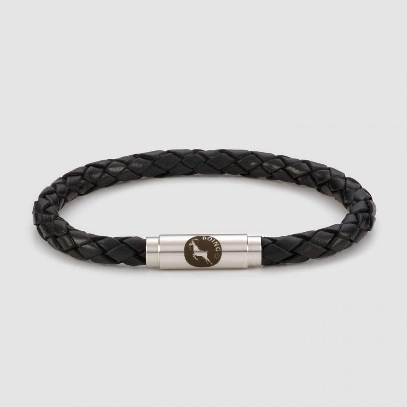 black-skinny-leather-bracelet-steel