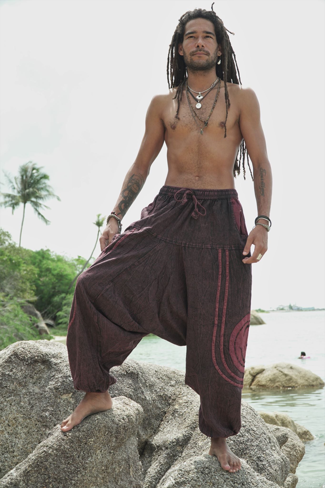 mens-harem-pants-stonewash-red-ohm_3