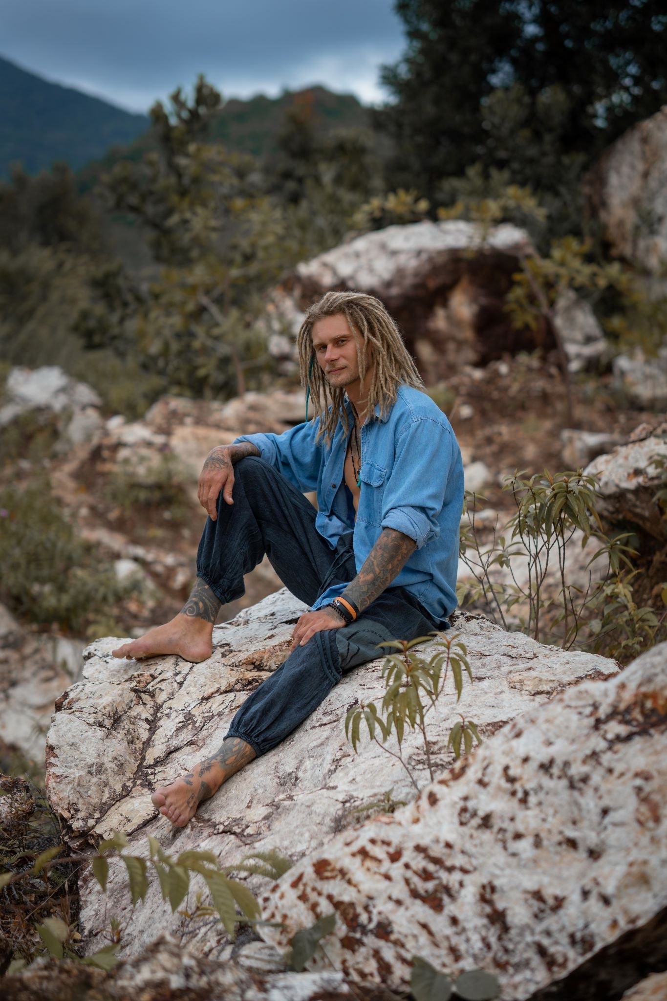 mens-stonewashed-ohm-harem-pants-festival-trousers-grey_3