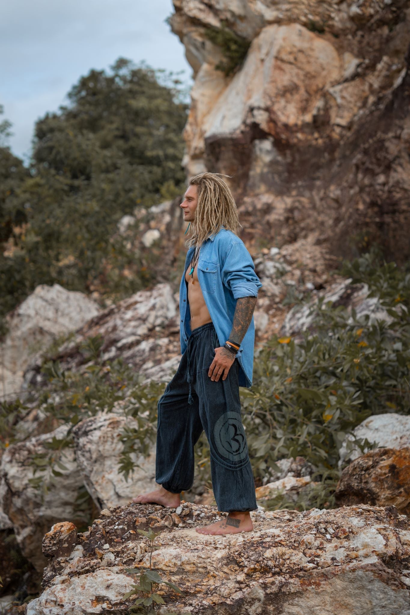 mens-stonewashed-ohm-harem-pants-festival-trousers-grey_5