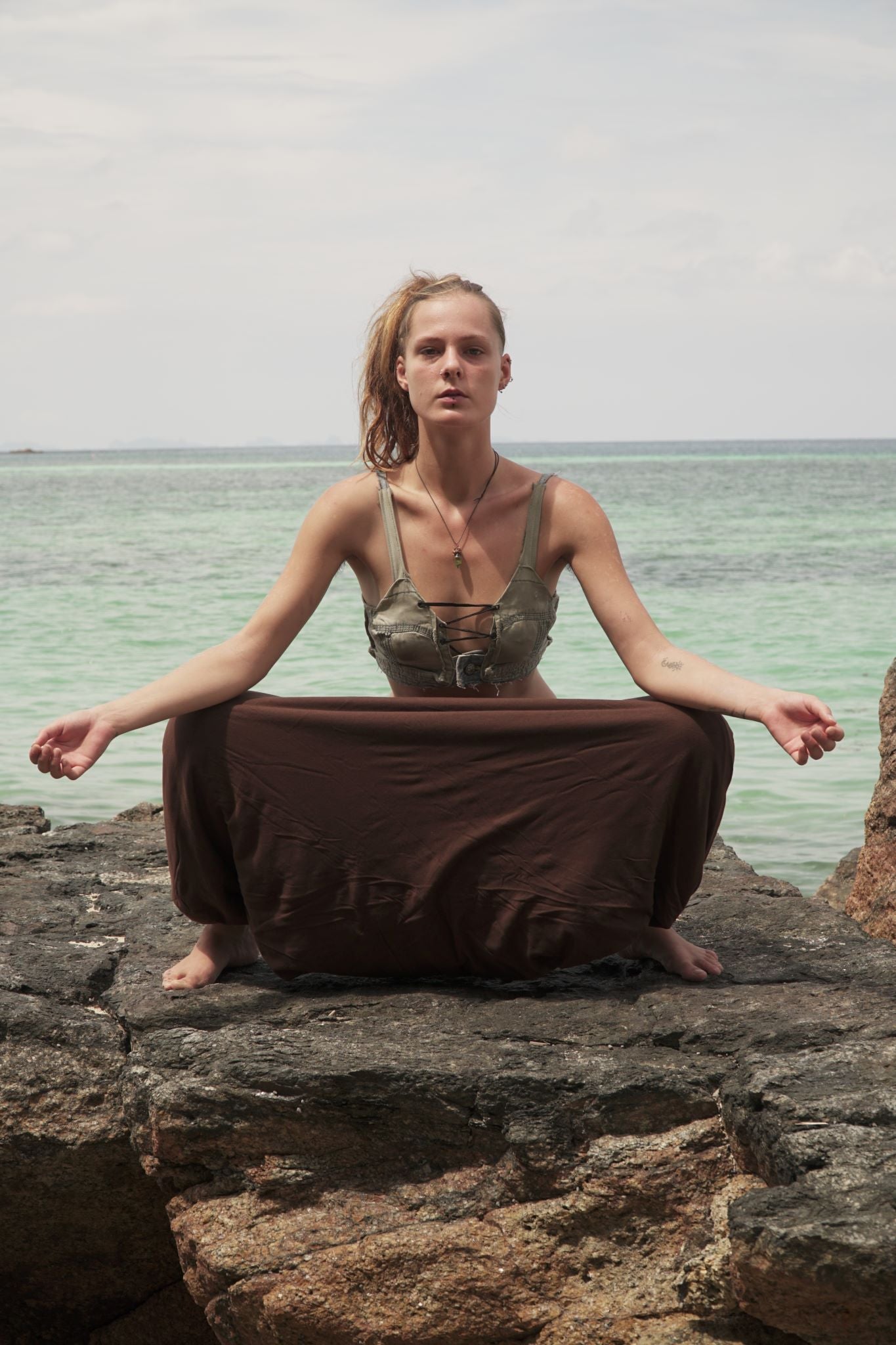 warm-harem-pants-brown-plain-fleece-lined_15