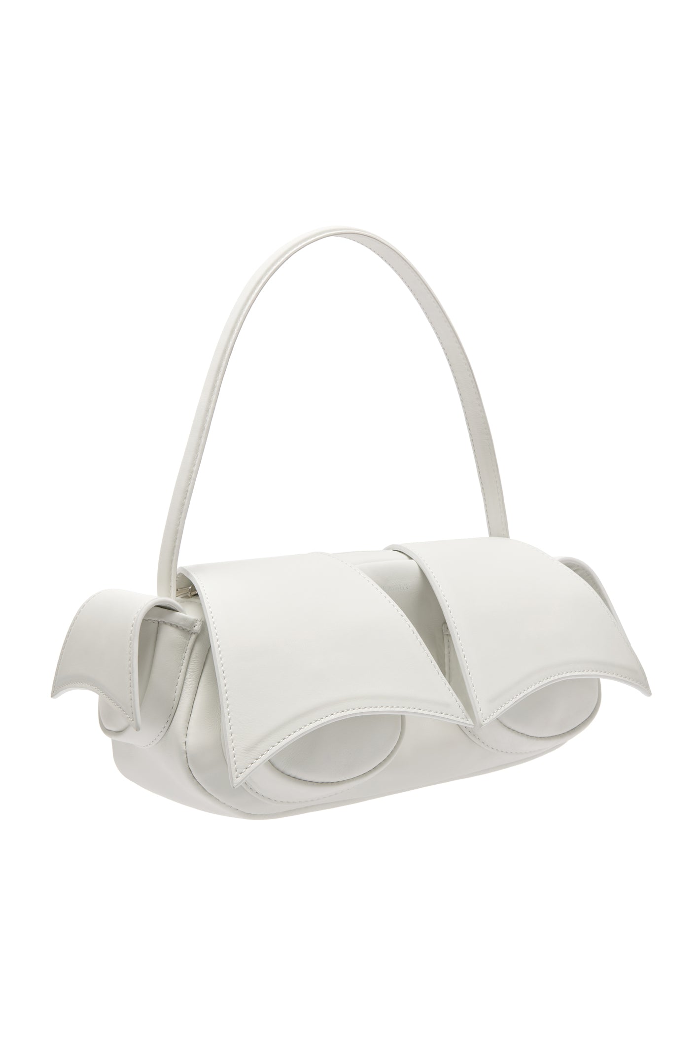 16A_KikkaLeatherBag_White_02