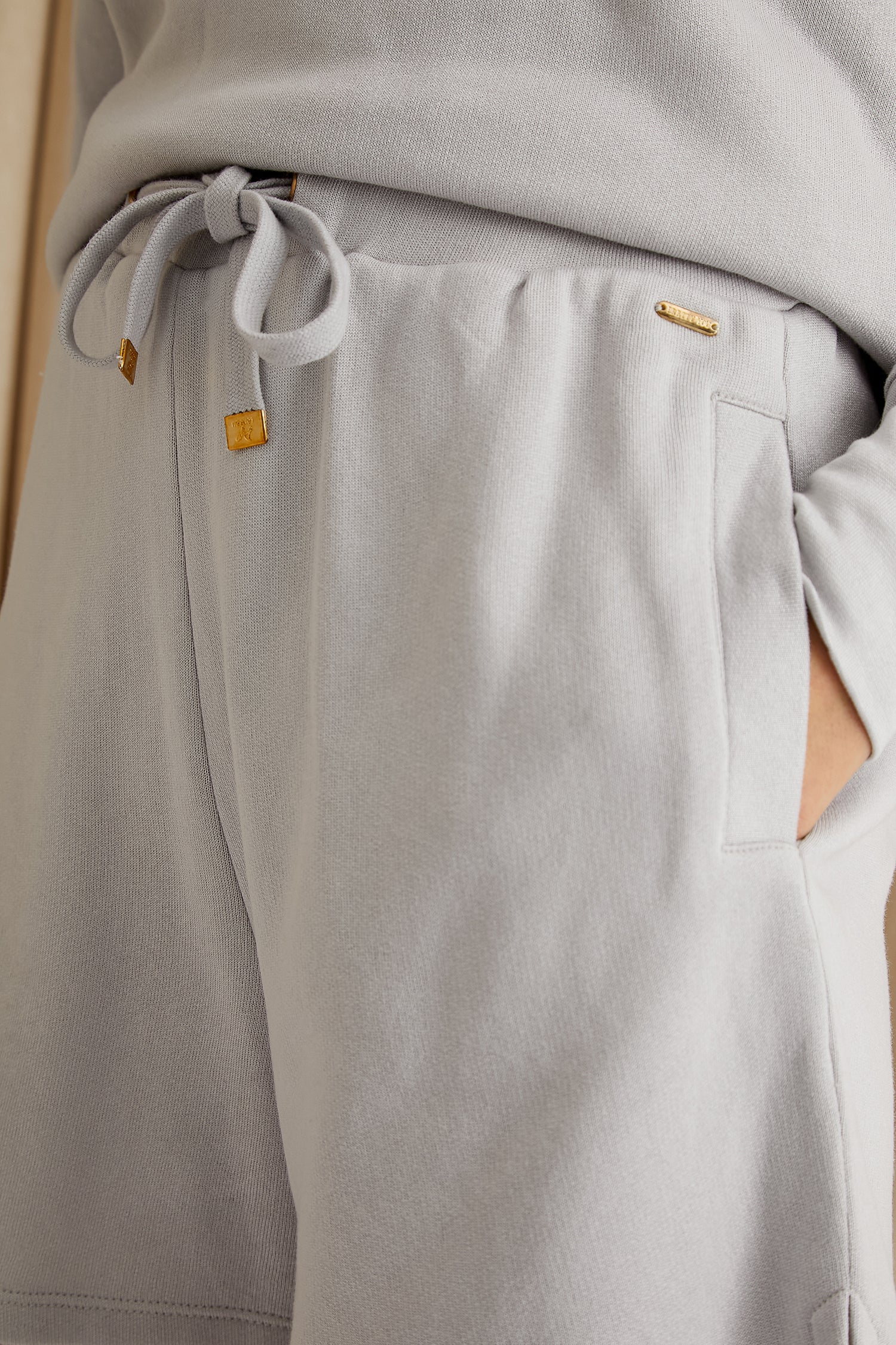 Bamboo_Leisure_Shorts_Dove_Grey_3