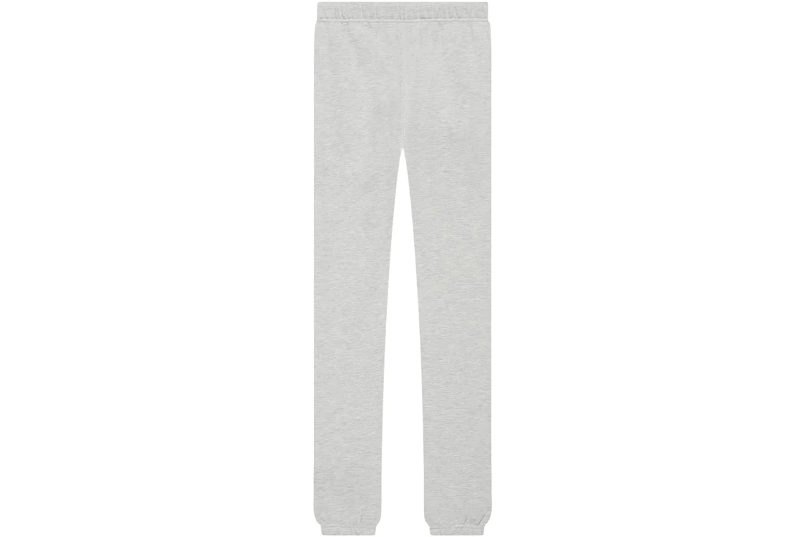 Fear-of-God-Essentials-Sweatpants-SS22-Light-Oatmeal-2-Redo_jpg