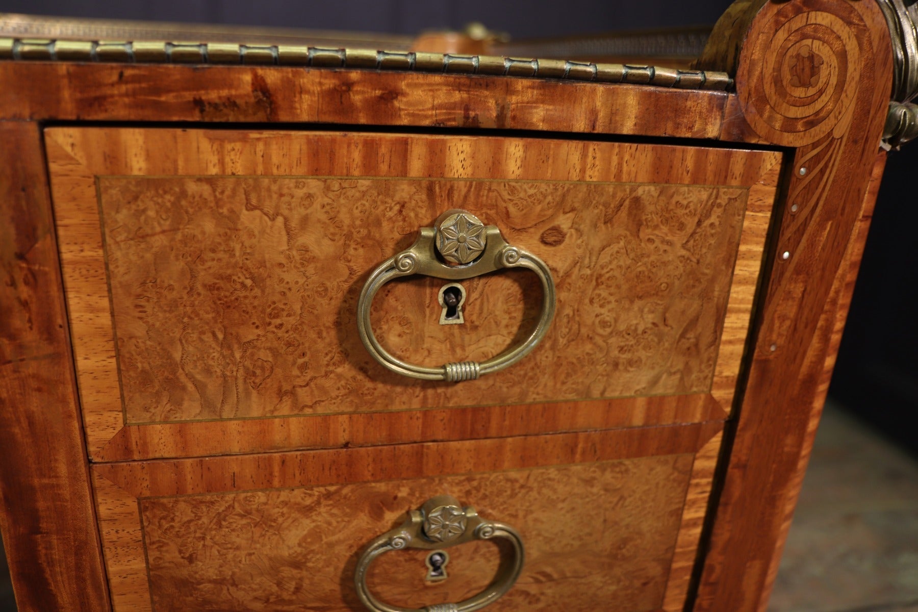 img_0383_2_e9acc360-b95e-4cc7-9c94-d363b7ecc7bb