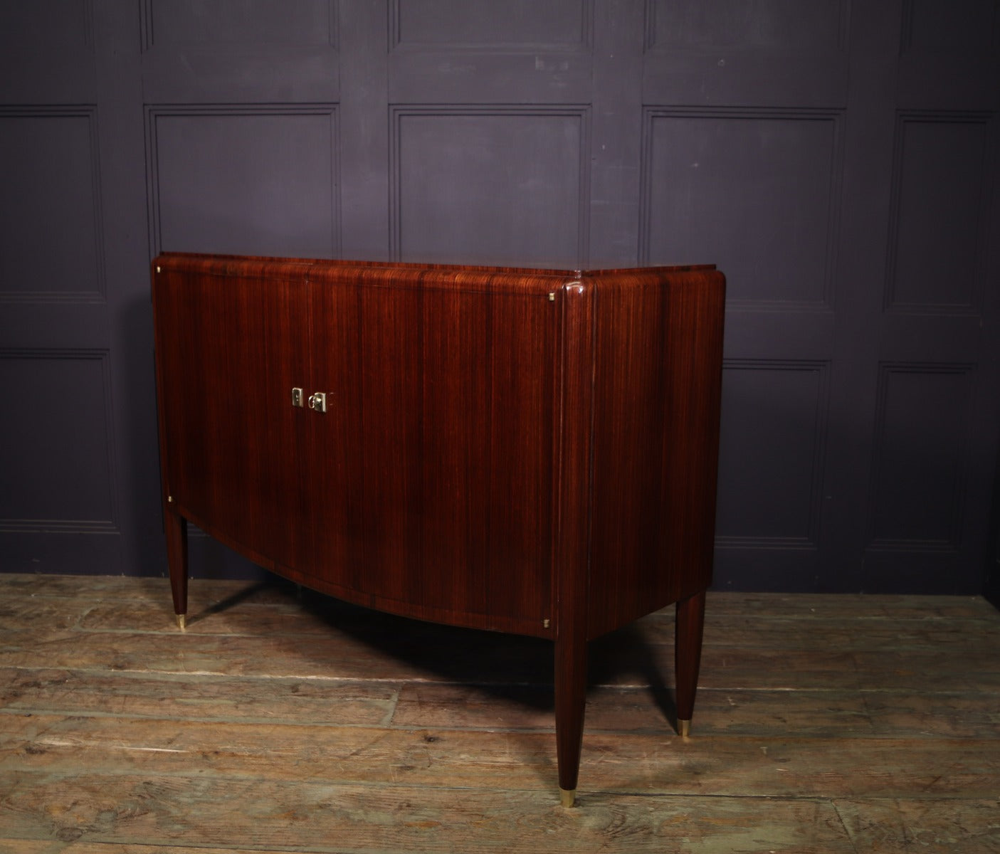 img_9716_1_b8df51ba-8b2a-40a2-a41f-452a541e2c9c