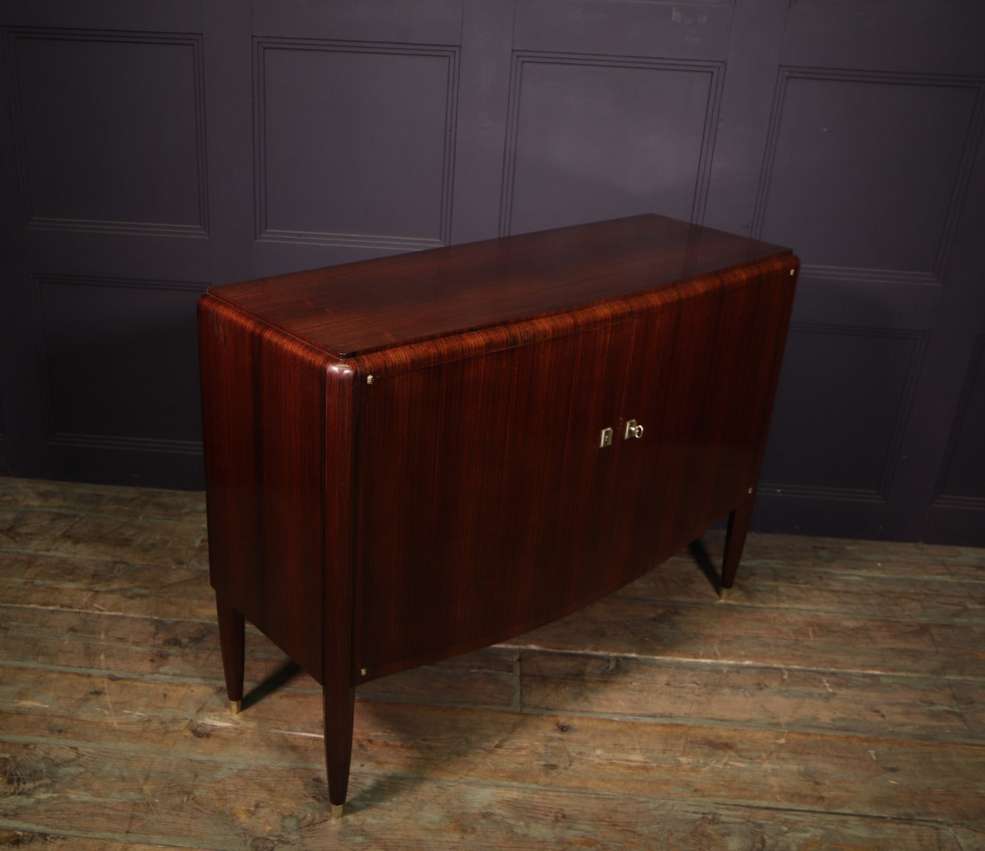 img_9717_2_c1d984aa-062d-4a19-854f-30116426667d