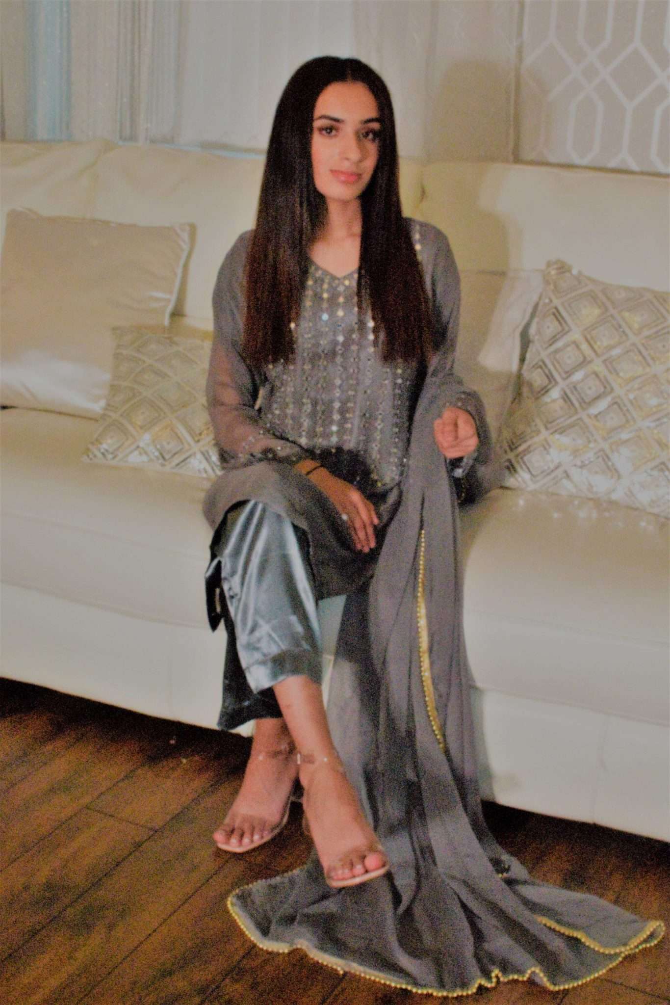 izzzagrey1-min-3-scaled-1-scaled