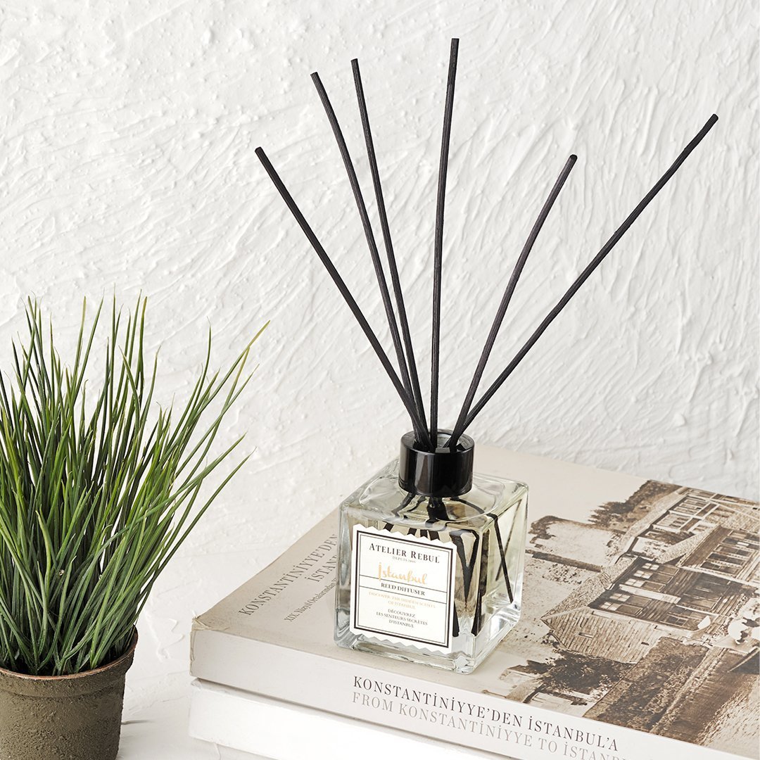istanbul-reed-diffuser-120ml-908529_1_2048x_7019cc4c-e5b1-47b7-9926-75c9e72b0aa9-103557