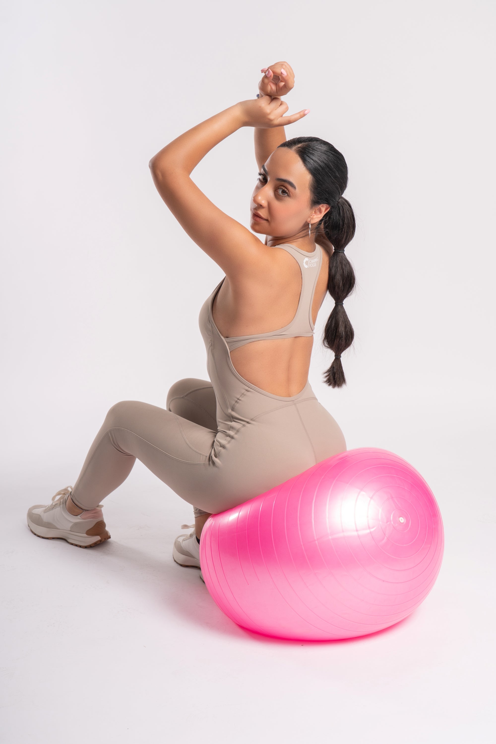 woman-gym-wear-jumpsuit