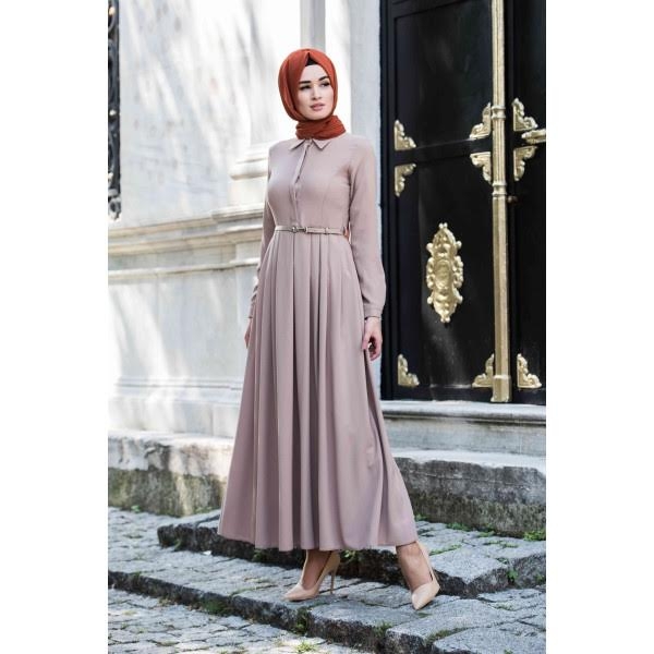 Beige Dress With a Belt Around The Waist – UK8/EU38