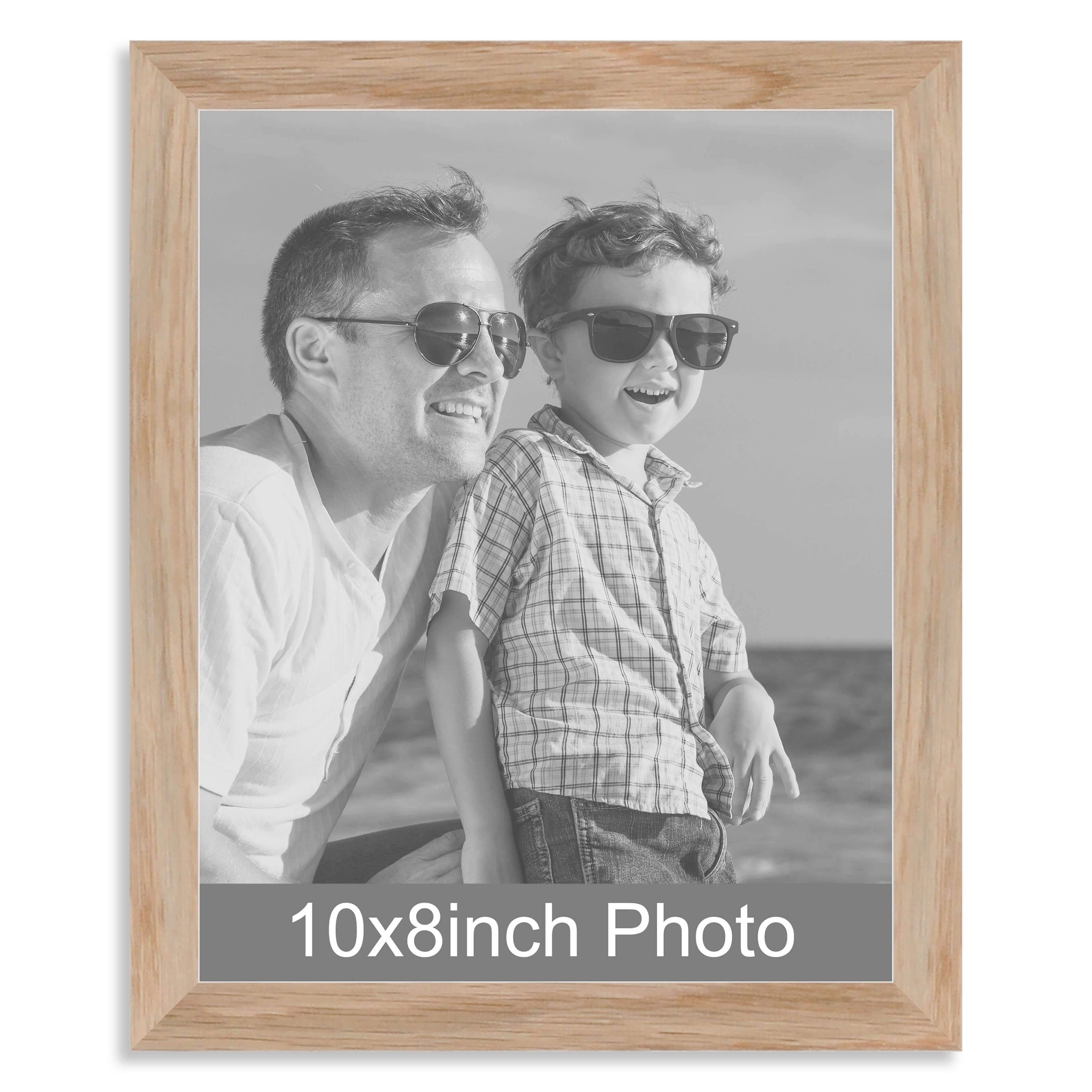 10 x 8inch Solid Oak Photo Frame for a 10×8/8x10in image – Photo uploaded below (select Choose File)