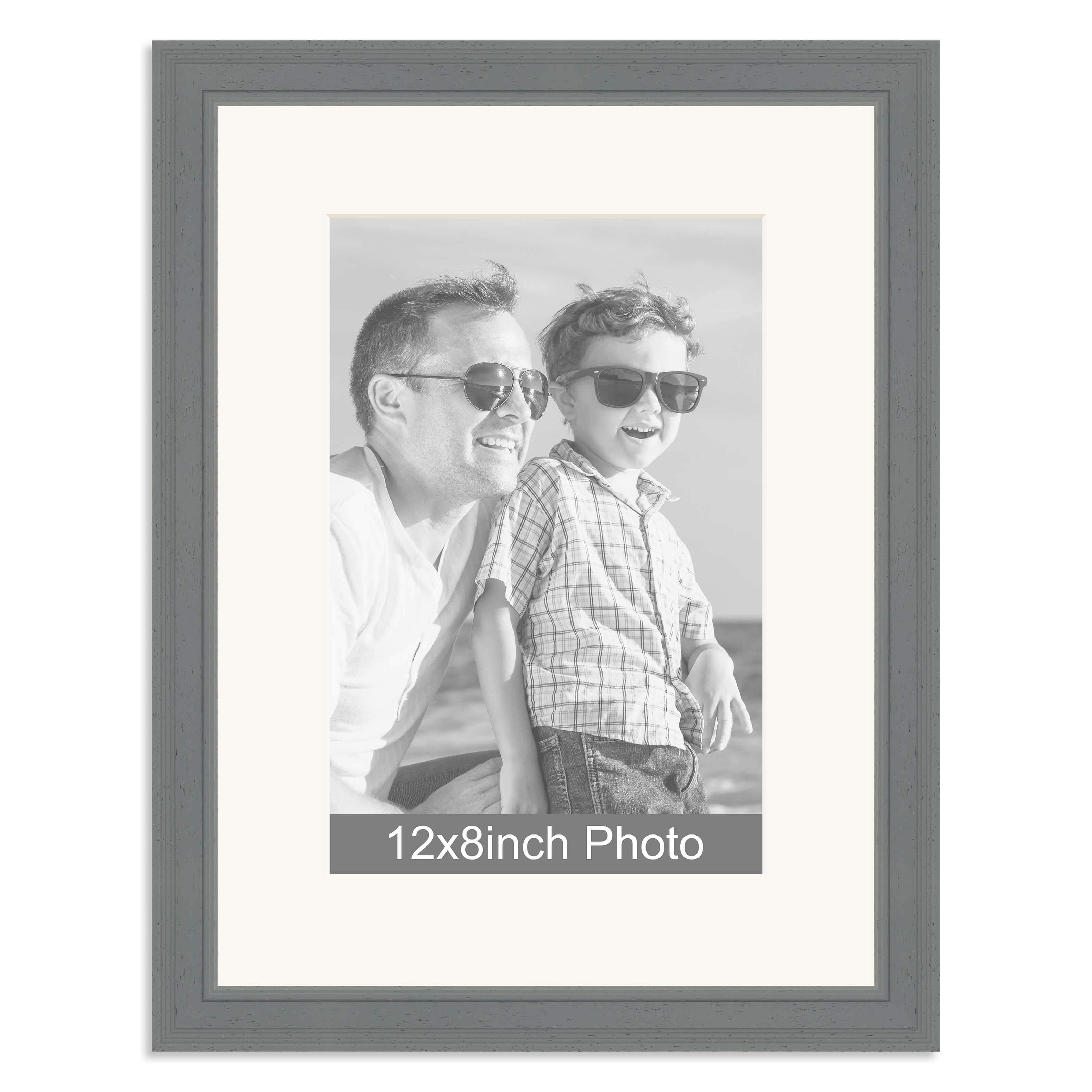 Grey Wooden Photo Frame for a 12×8/8x12in Photo