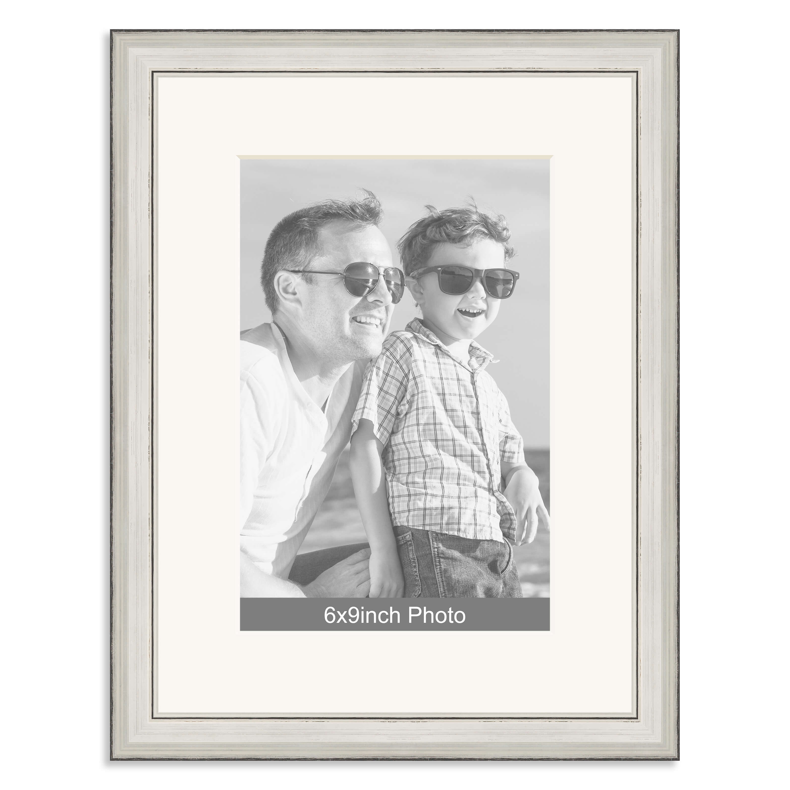 Silver Wooden Photo Frame with mount for a 9×6/6x9in Photo – Photo to follow by email