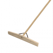 Wooden Lute – makes light work of spreading Gravel, Sand or Soil