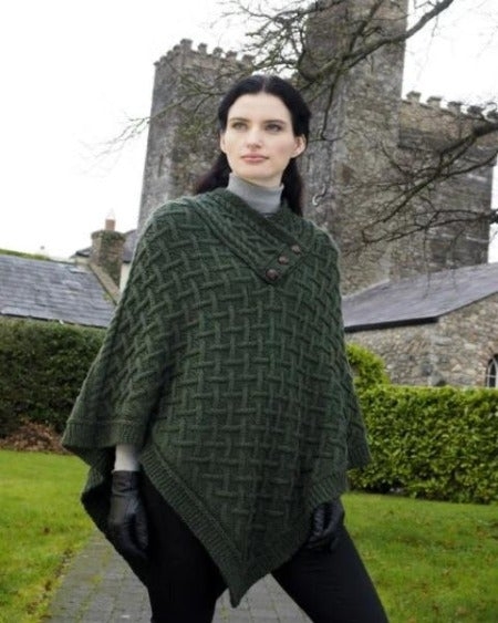 Super Soft Aran Poncho, S/M / green – The Donegal Shop