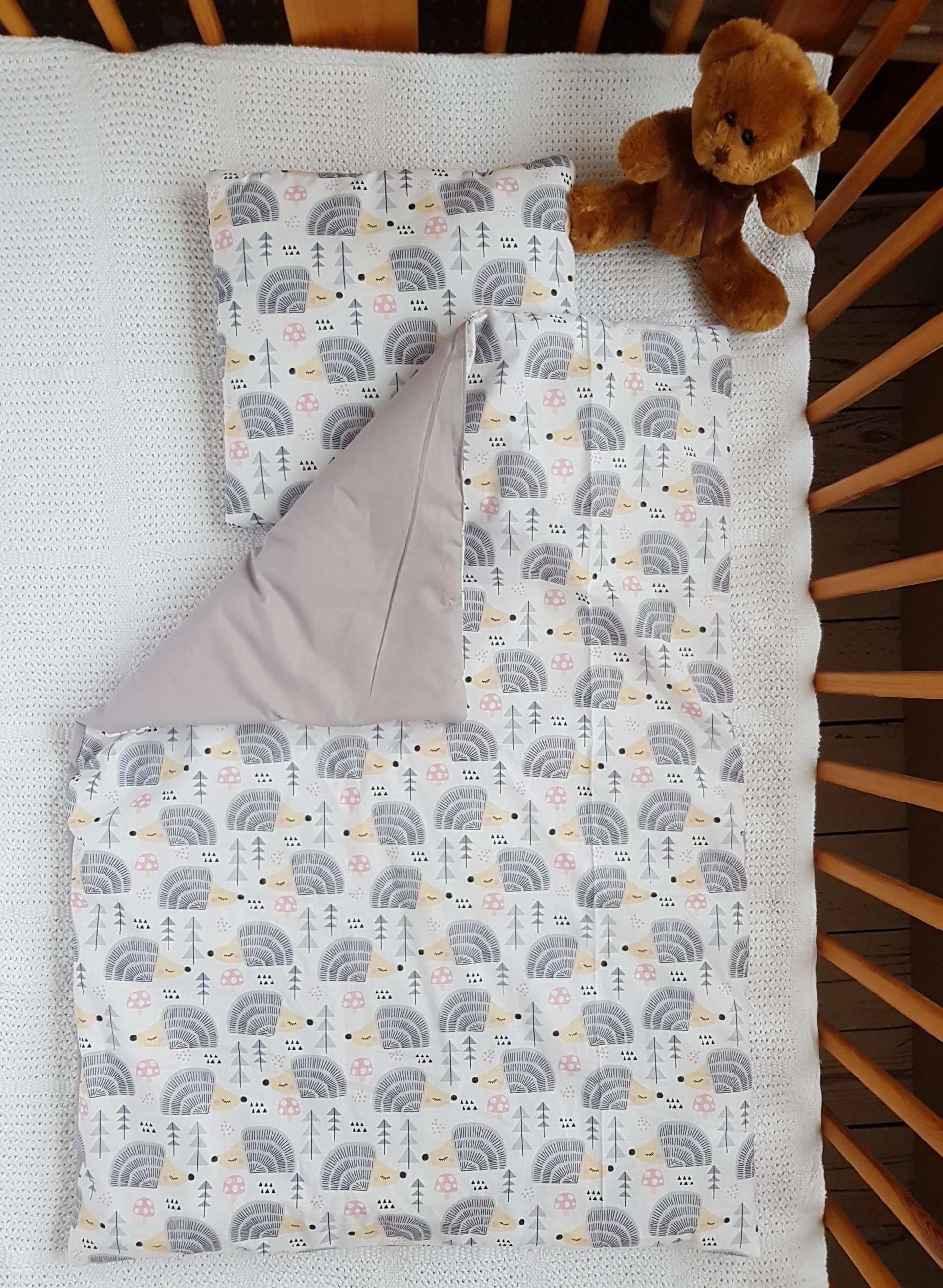 Coverlet & Pillow Set For Baby Hedgehog Pattern – evCushy