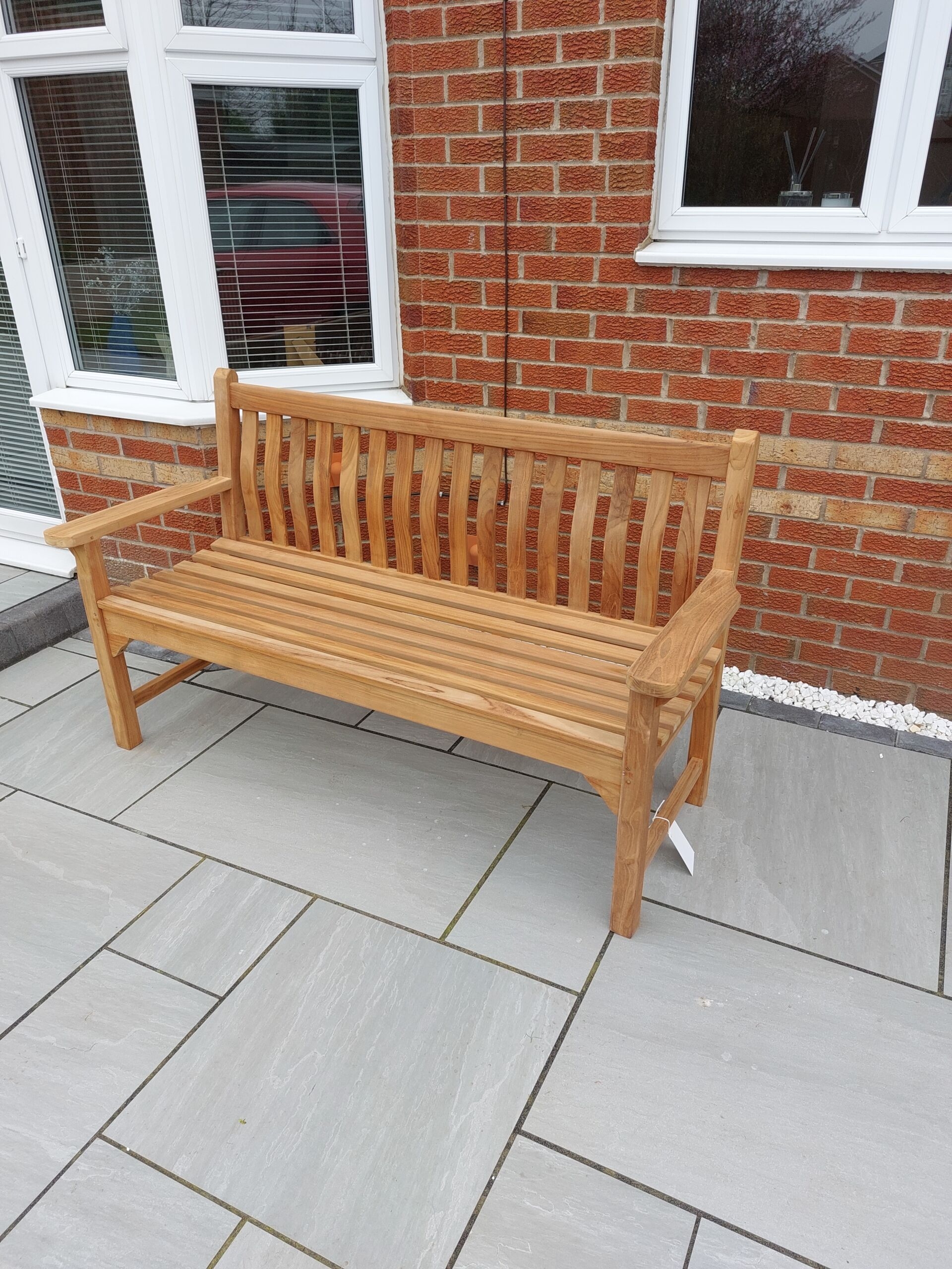 Fife Paddle Arm Bench – Outdoor Furniture – LMC Trading