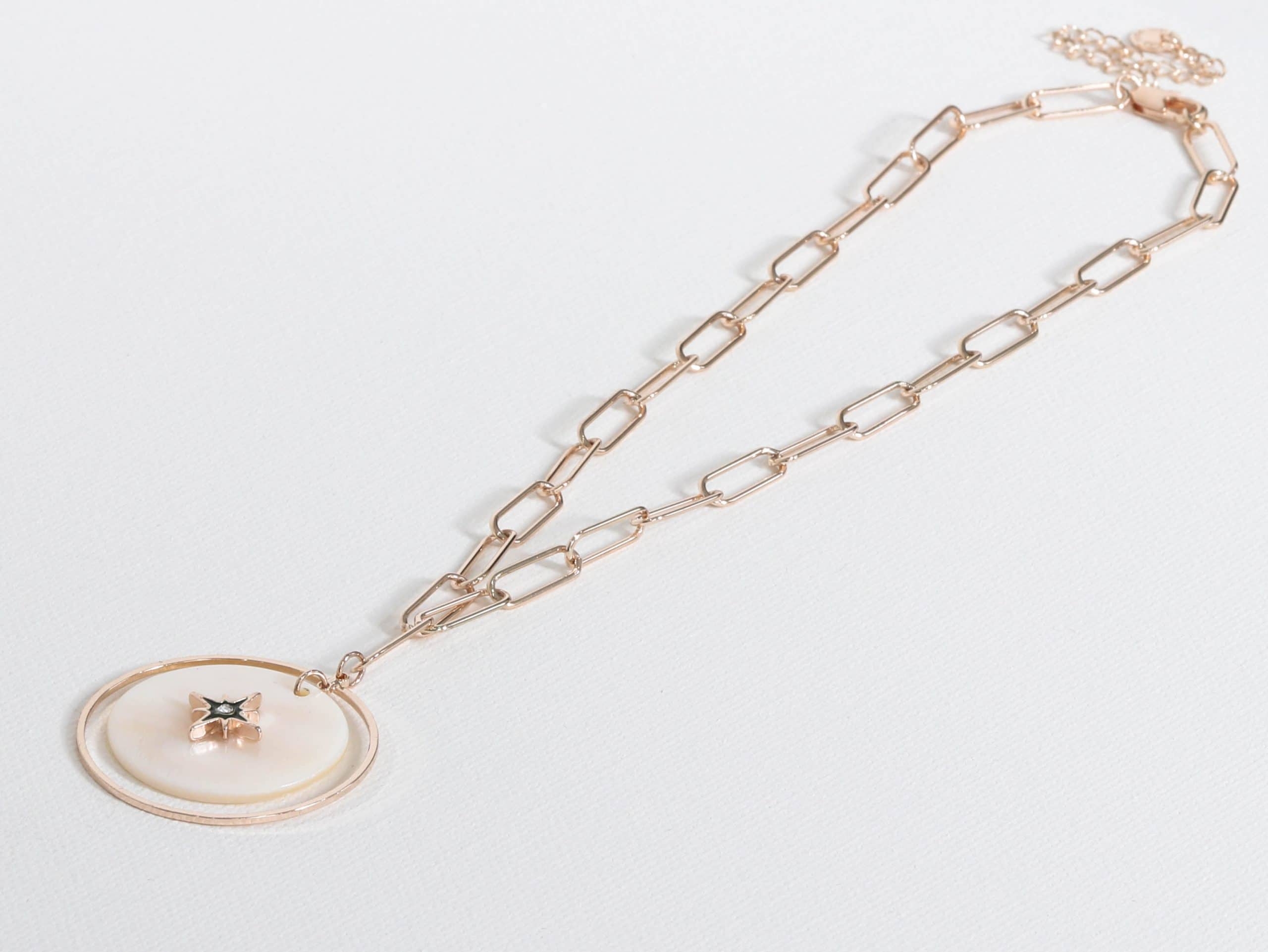Perdita Delicate Shell Charm Chain Necklace in Rose Gold – Big Metal London