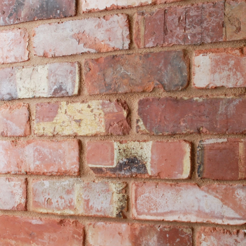 Reclaimed Barnstock Brick Slips – 1/2 Square Metre – 30 TilesBox Size – 1/2 Square Metre – 30 Tiles – Reclaimed Brick Tiles